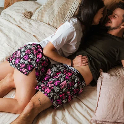 Pánské trenky s vytkávanou gumou EXCLUSIVE MIKE - Pánské trenky s vytkávanou gumou REPRE4SC EXCLUSIVE MIKE DIAMOND HEARTS - R5M-BOX-0701S - S